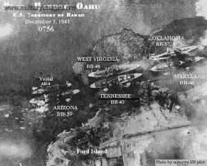 Aerial_photograph_from_unknown_jap_aviator_over_Pearl_Harbo